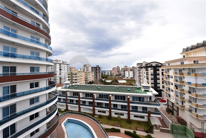 Furnished two-bedroom apartment in the center of Mahmutlar