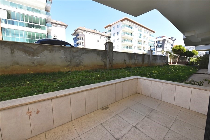 Garden duplex 6+2 100 meters from the sea