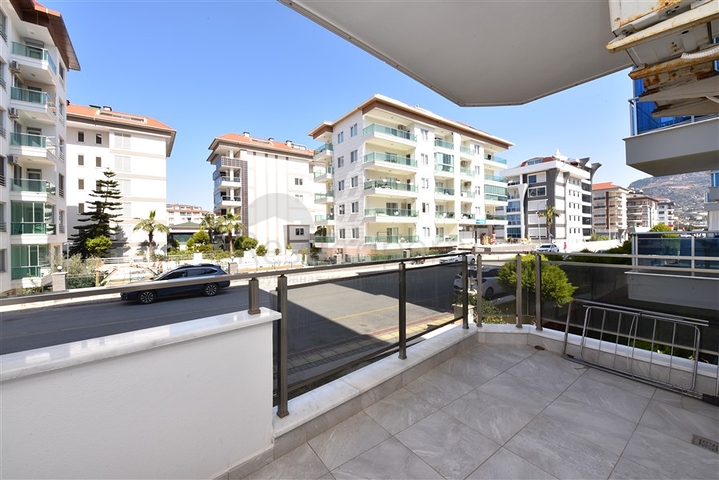 Garden duplex 6+2 100 meters from the sea