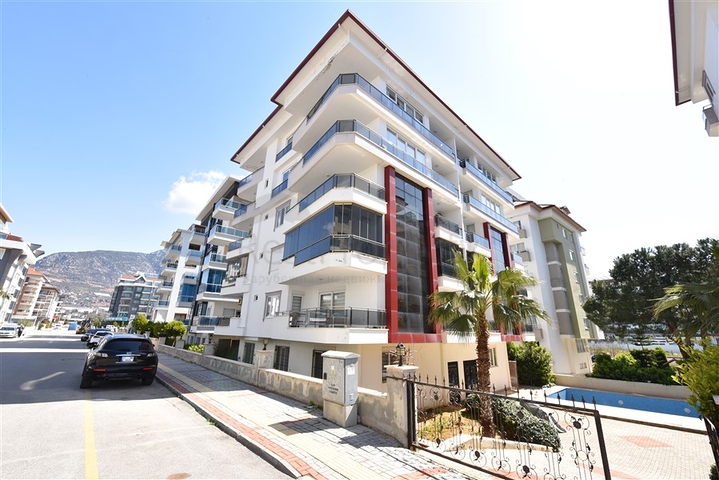 Garden duplex 6+2 100 meters from the sea