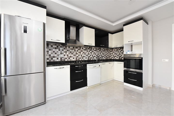 Garden duplex 6+2 100 meters from the sea