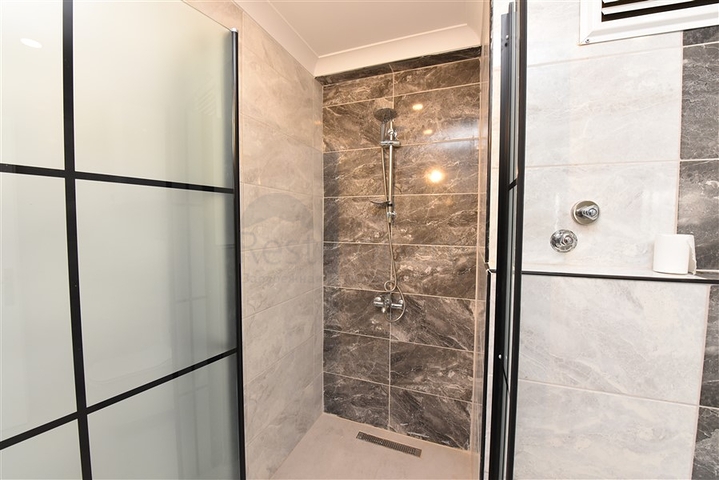 Garden duplex 6+2 100 meters from the sea