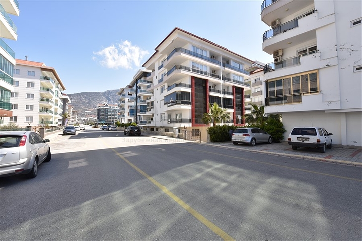 Garden duplex 6+2 100 meters from the sea