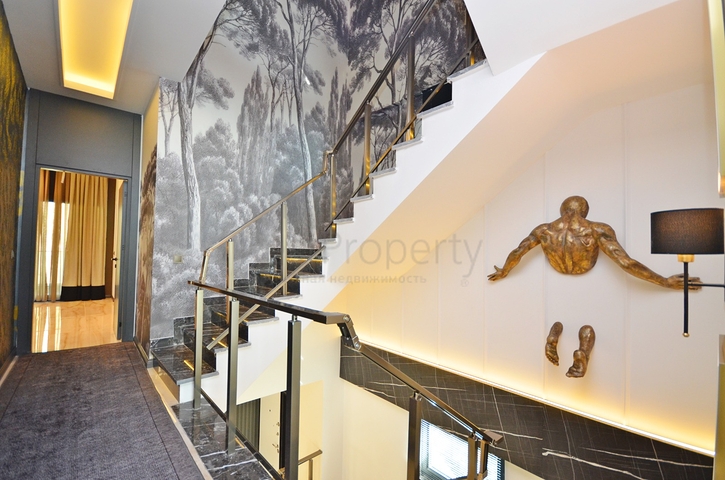 6+1 villa with private pool