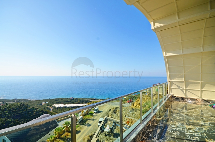 6+1 villa with private pool