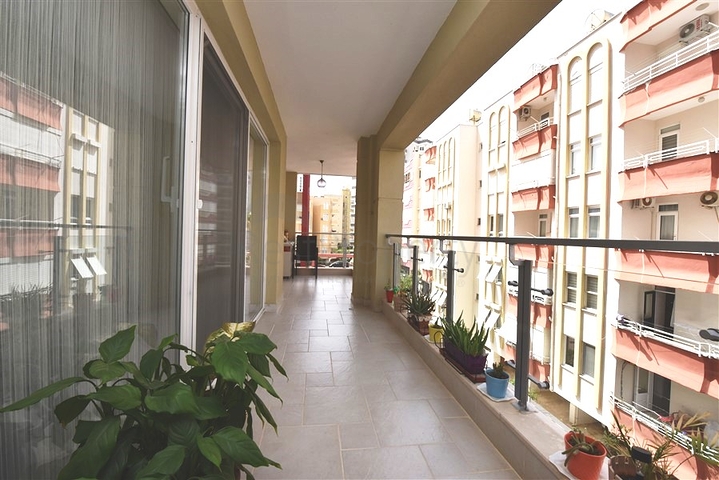 Spacious apartment in Mahmutlar district