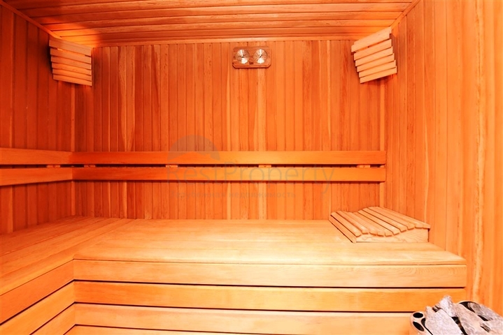 Urban-type villa 250 meters from the sea