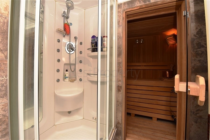 Urban-type villa 250 meters from the sea