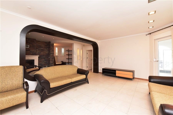 Urban-type villa 250 meters from the sea