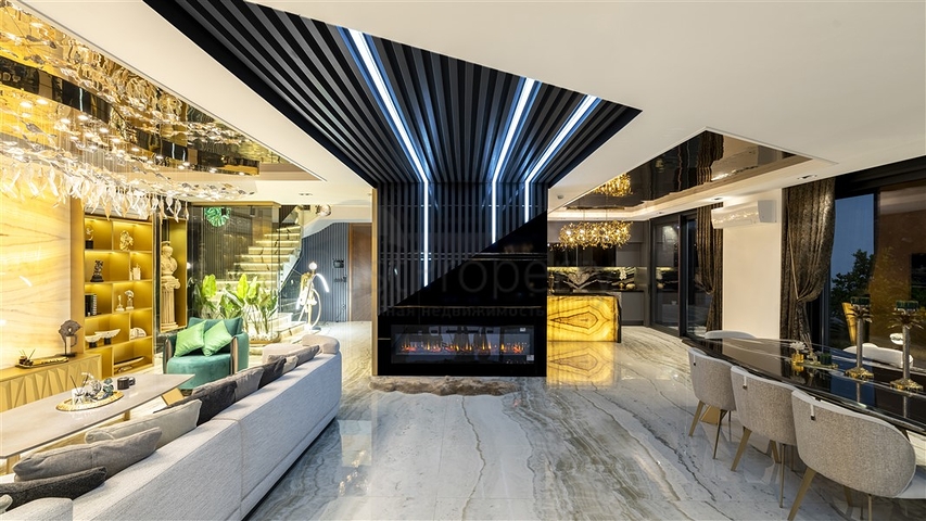 Luxury villas with panoramic views of the Mediterranean Sea