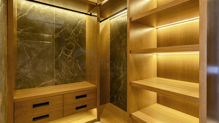 Luxury villas with panoramic views of the Mediterranean Sea