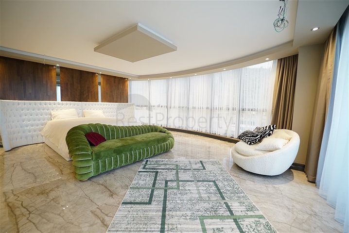 A unique villa with panoramic views of Alanya