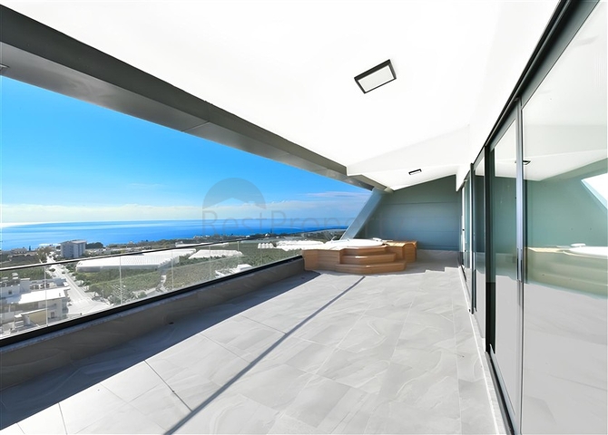 Luxury villa complex with sea view in Avsallar