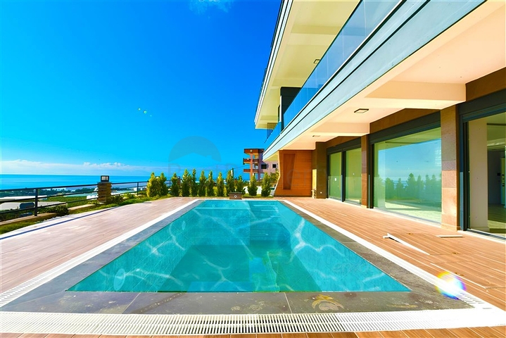 Luxury villa complex with sea view in Avsallar