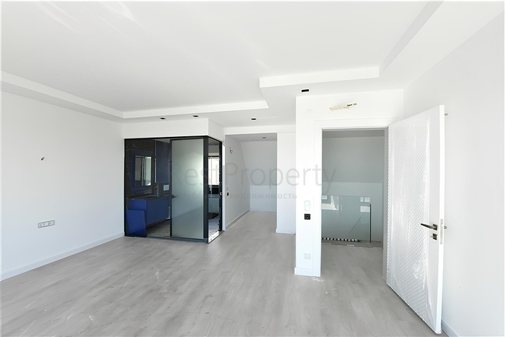 Luxury villa complex with sea view in Avsallar