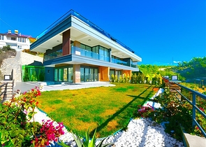 Luxury villa complex with sea view in Avsallar