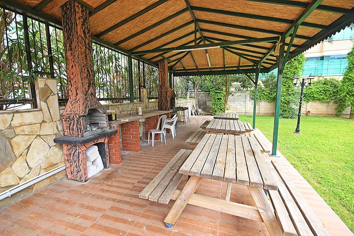 2+1 apartment in Mahmutlar