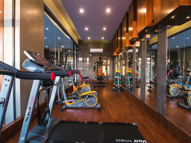 One-bedroom apartment in a complex on the first line in Kestel district