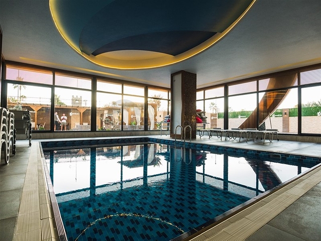 One-bedroom apartment in a complex on the first line in Kestel district