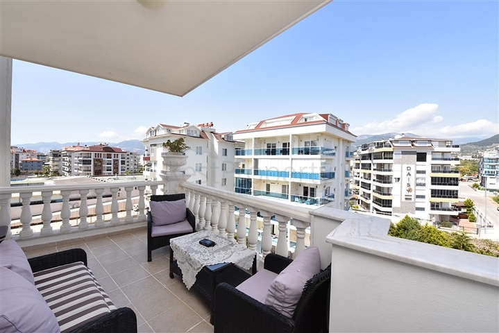 Apartment 3+1 with sea view