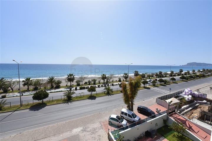 Apartment 3+1 with sea view