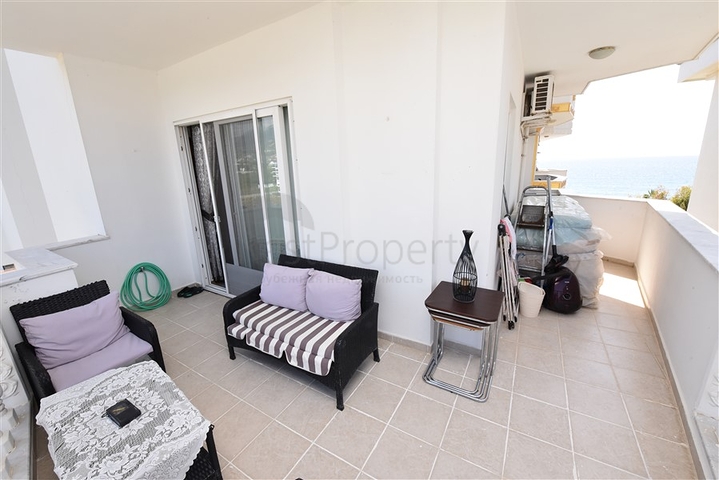 Apartment 3+1 with sea view