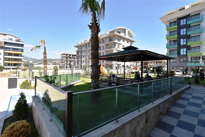 1+1 apartment 200 m from the beach in Kargicak district 