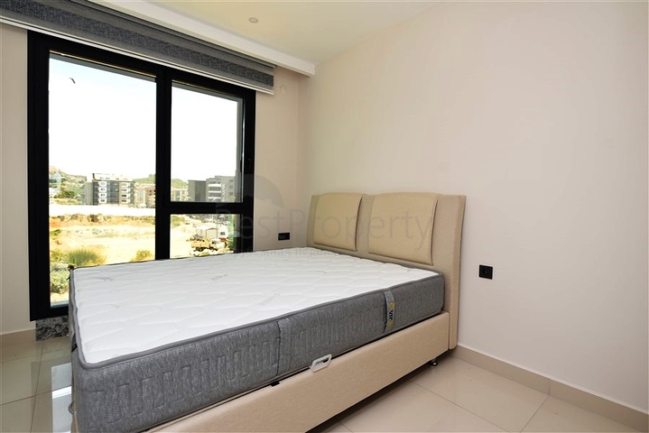 1+1 apartment 200 m from the beach in Kargicak district 