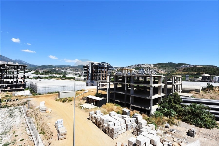 1+1 apartment 200 m from the beach in Kargicak district 