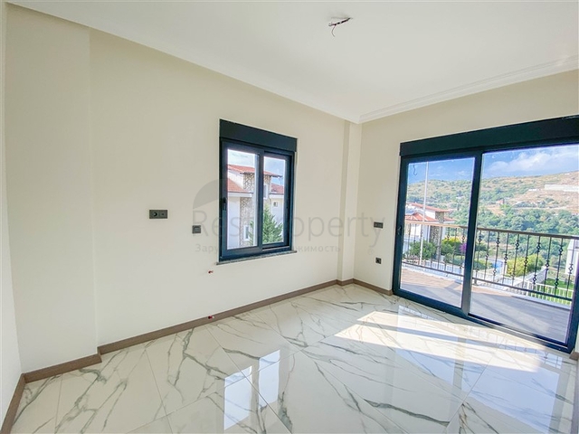 Villas in the new Kargicak complex