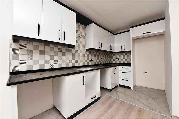 Mountain view penthouse in Mahmutlar area