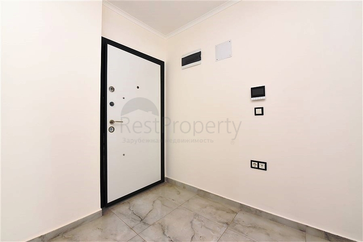 Mountain view penthouse in Mahmutlar area