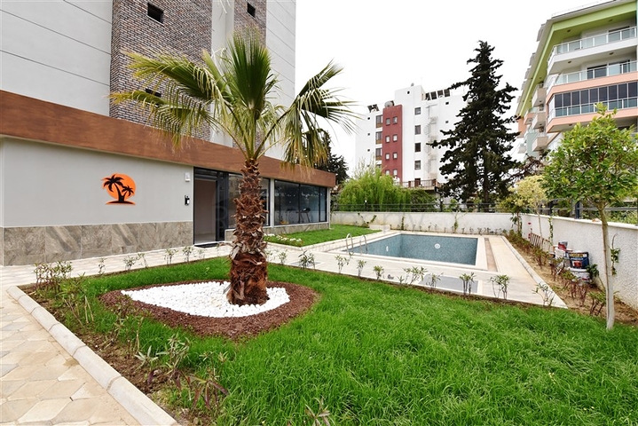 2+1 penthouse for sale with sea view in Kestel area