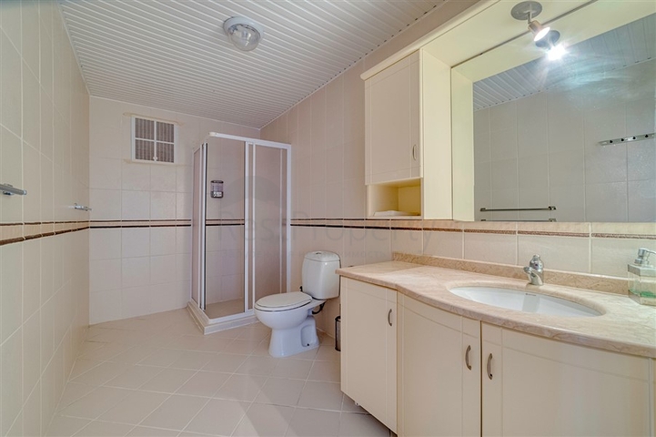 High floor -2 bedroom apt -in Mahmutlar / Alanya 