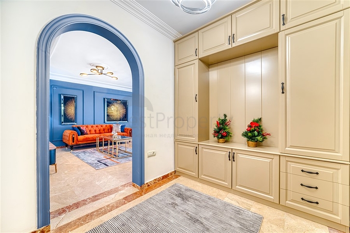 High floor -2 bedroom apt -in Mahmutlar / Alanya 