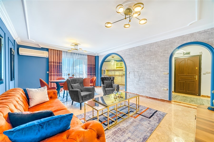 High floor -2 bedroom apt -in Mahmutlar / Alanya 