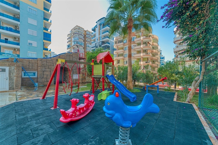 High floor -2 bedroom apt -in Mahmutlar / Alanya 