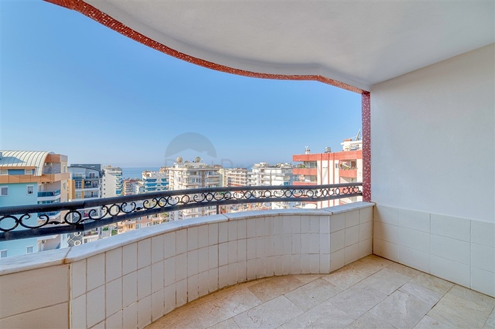 High floor -2 bedroom apt -in Mahmutlar / Alanya 