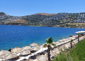 A project on the first coastline in Yalikavak district