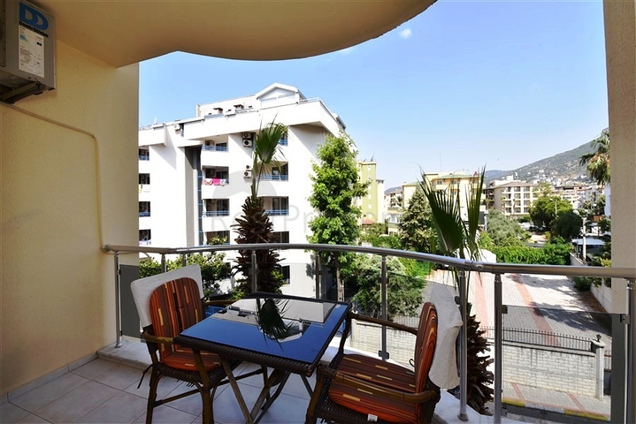 1+1 apartment in the center of Alanya 