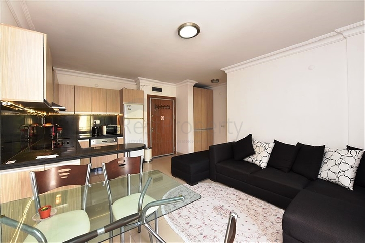 1+1 apartment in the center of Alanya 