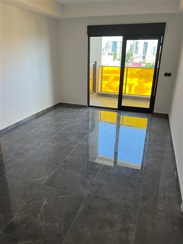 One-bedroom apartment in a new residential complex in Avsallar district