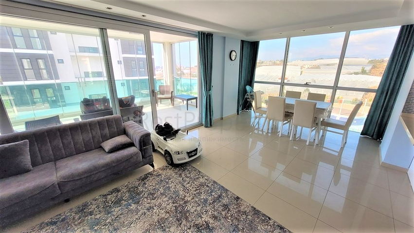 Property for sale in Quiet Area -2 Bedroom -Well managed complex -Kargucak / Alanya 