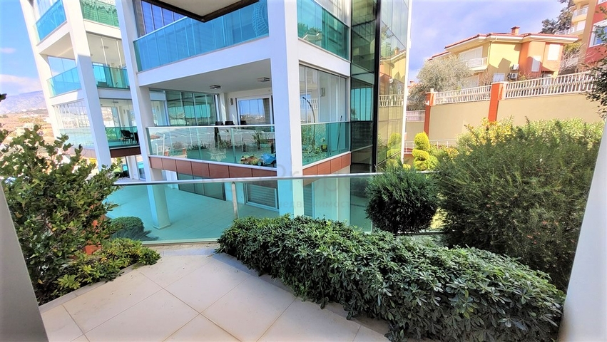 Property for sale in Quiet Area -2 Bedroom -Well managed complex -Kargucak / Alanya 