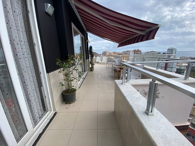 2+1 apartment in Mahmutlar district