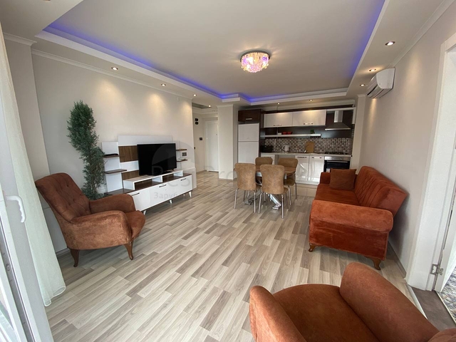 2+1 apartment in Mahmutlar district