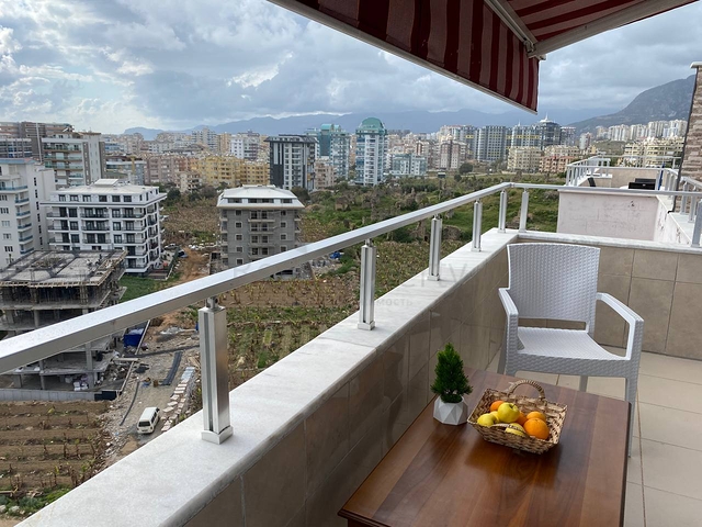 2+1 apartment in Mahmutlar district