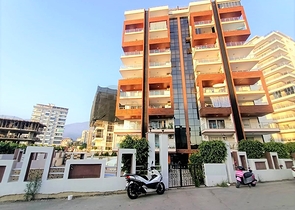 2+1 apartment in Mahmutlar district