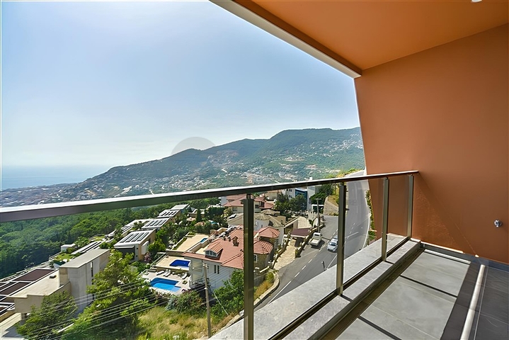 Villas with stunning views in the Bektash area