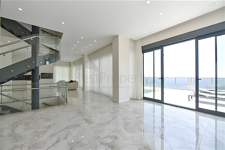 Villas with stunning views in the Bektash area